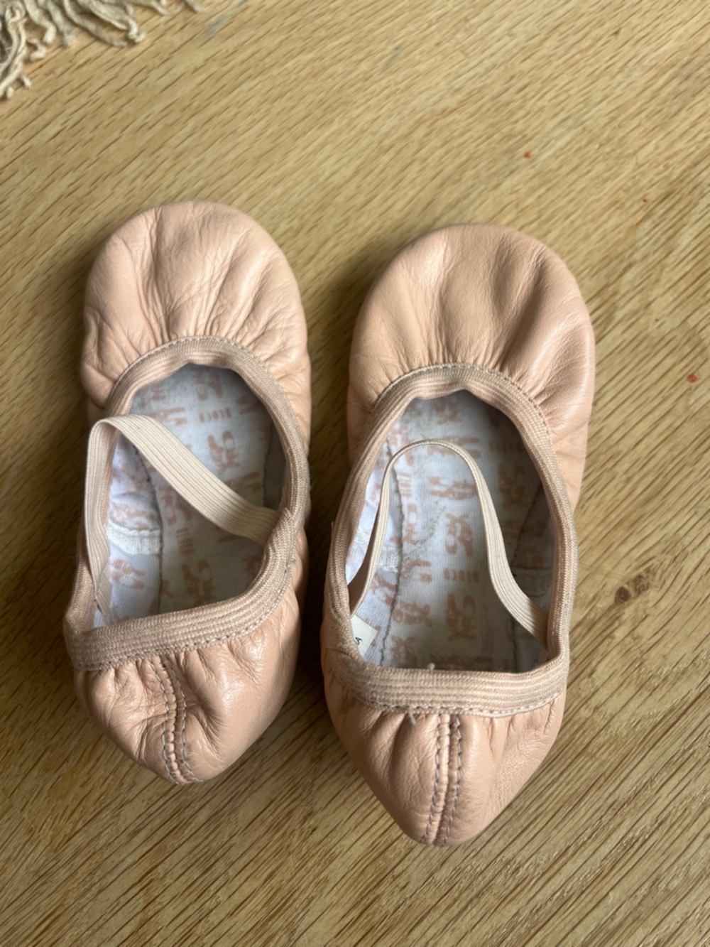 Bloch Wide Child Ballet Shoes in Light Pink